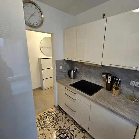 Διαμέρισμα 3 Apartmend By Frankfurt